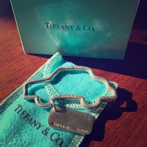 Tiffany & Co. vintage car shape key ring